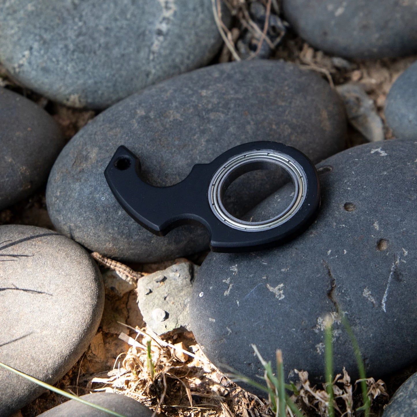  Keys spinner, Spinner Toy Keychain Hand Spinner Anti-Anxiety Toy Relieves Stress Finger Spinner Keychain Bottle Opener Kids Toy